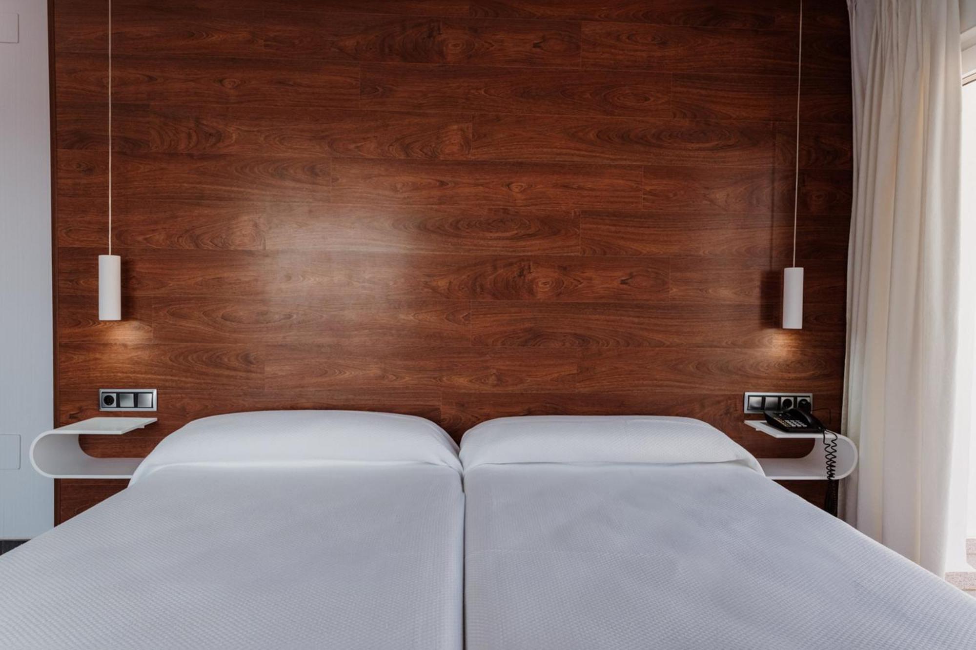 Quarto Twin com Terraço